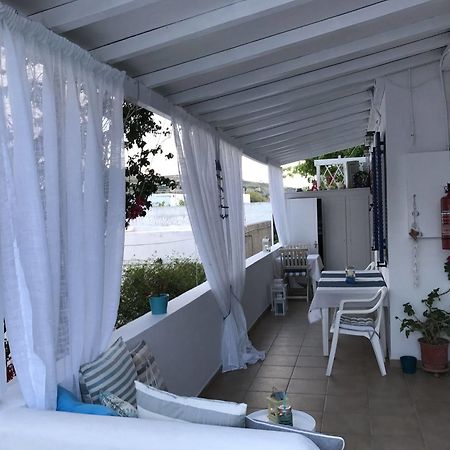 Morpheus Rooms Кіні Екстер'єр фото